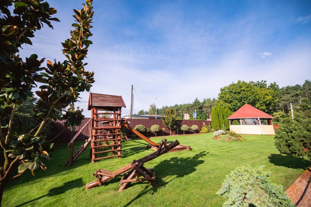 Hotel Fenyves Csárda Vendégház Nyiradony-Tamasipuszta Exterior foto